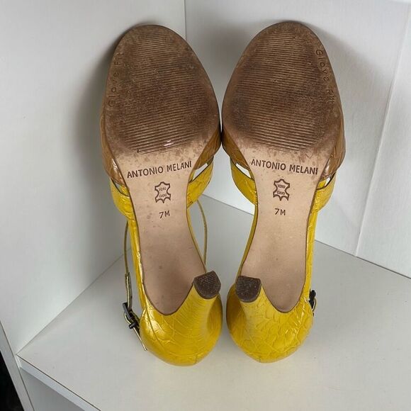 Yellow Mustard Crocodile Embossed Leather Heels 7 - Picture 6 of 14